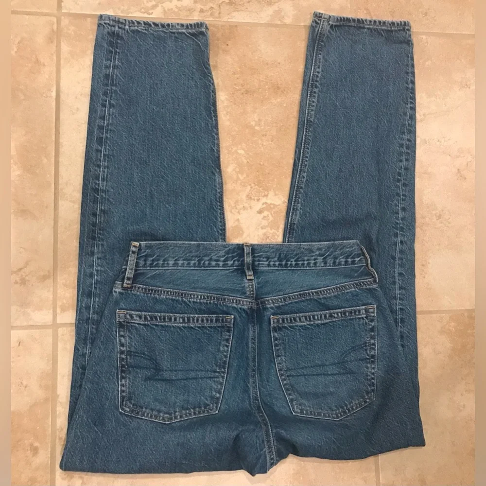 AE '90s Straight Rigid Jean (Classic Blue) - Size 2 - Picture 7 of 13